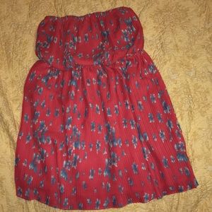 Forever 21 strapless red flowered dress